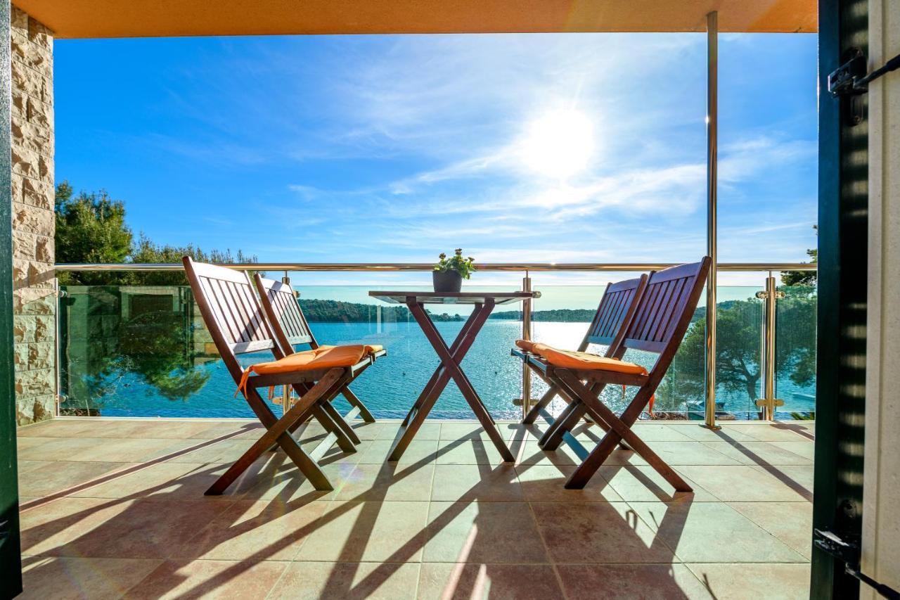 Villa Magnolia Мали-Лошинь Экстерьер фото