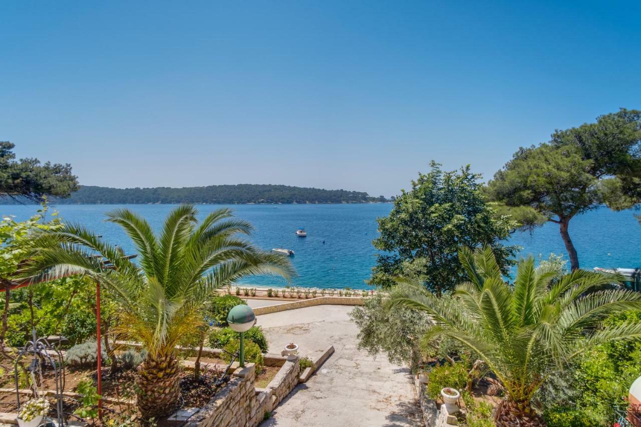 Villa Magnolia Мали-Лошинь Экстерьер фото