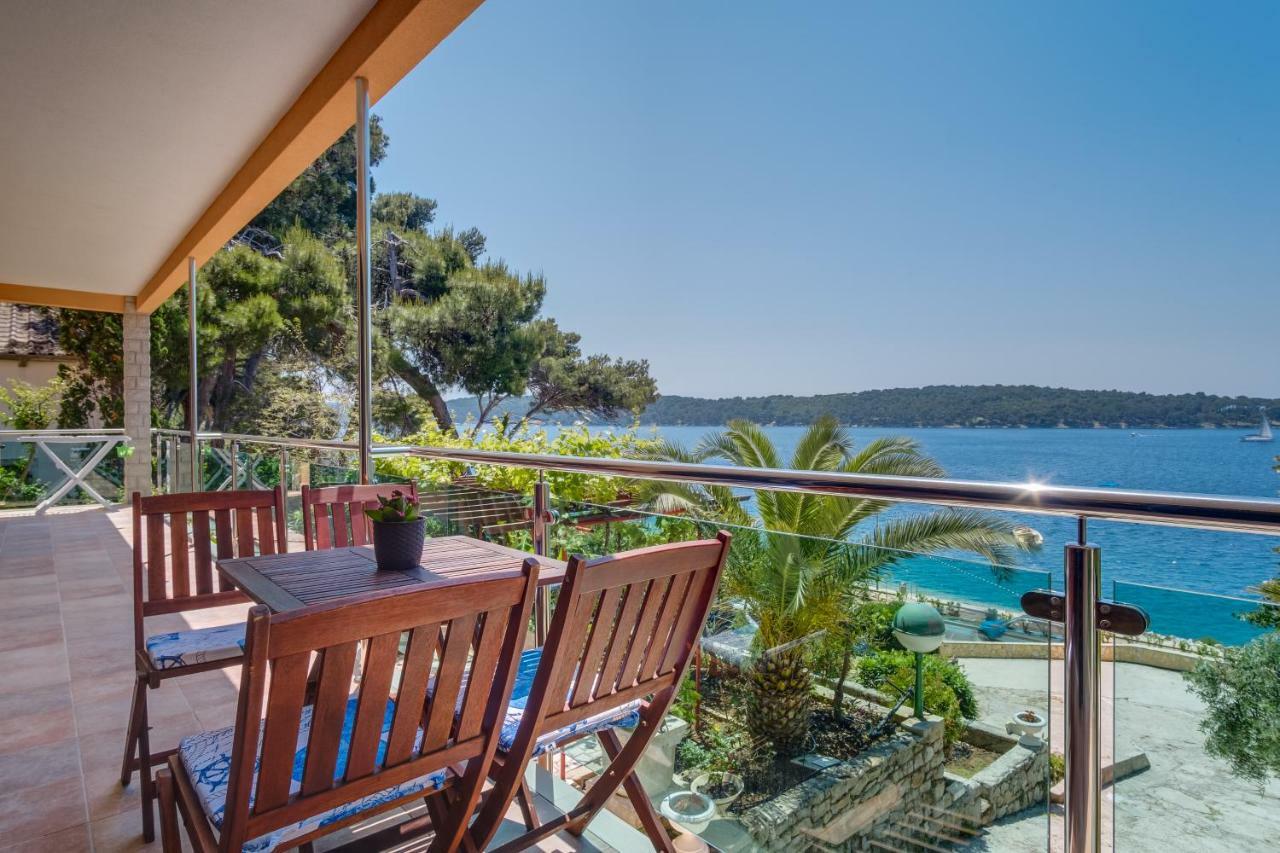 Villa Magnolia Мали-Лошинь Экстерьер фото